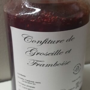 Confiture de groseille et framboise